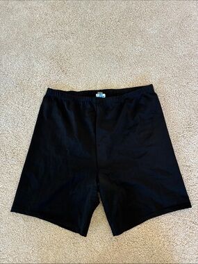 Black Women's Athletic Shorts - Classic Comfort